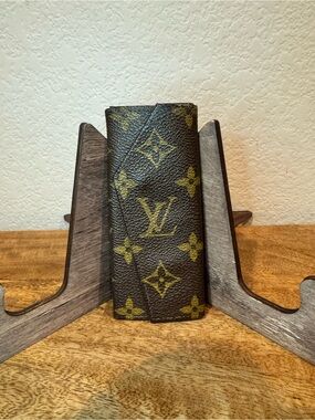 Louis Vuitton vintage Monogram Key holder